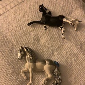 Repainted Breyer stablemates